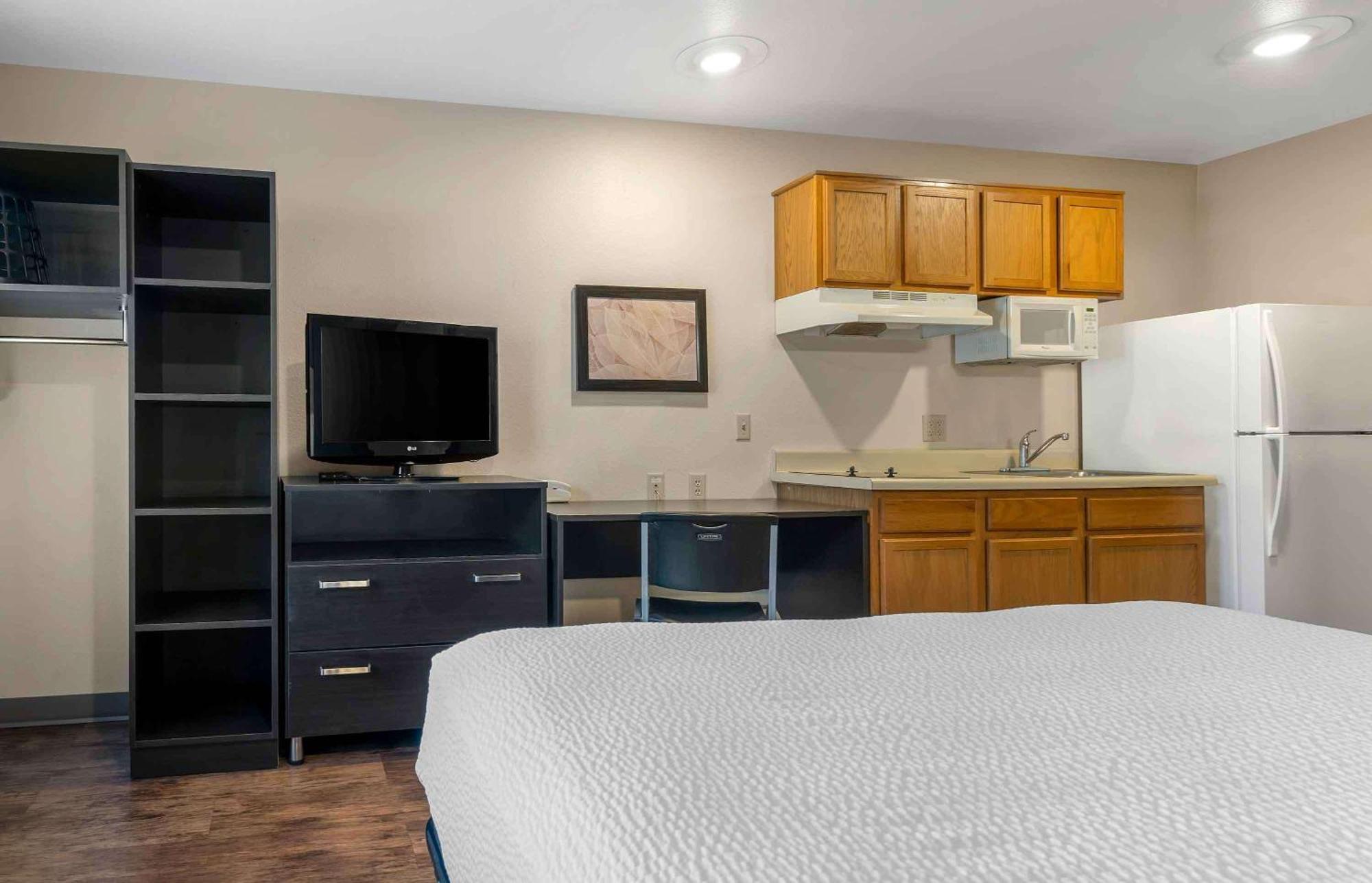 Extended Stay America Select Suites - Orlando - South Dış mekan fotoğraf